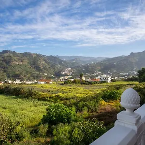 Casa Rosalia. Con Vistas A La Montana Apartment